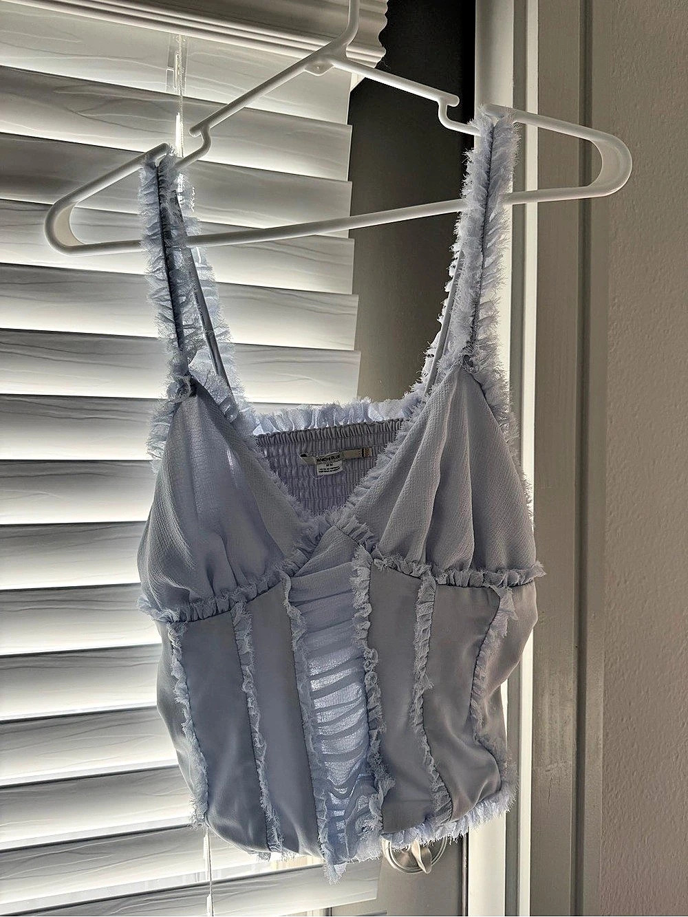 Kimchi Blue Frayed Trim Crop Top in Blue Size Medium